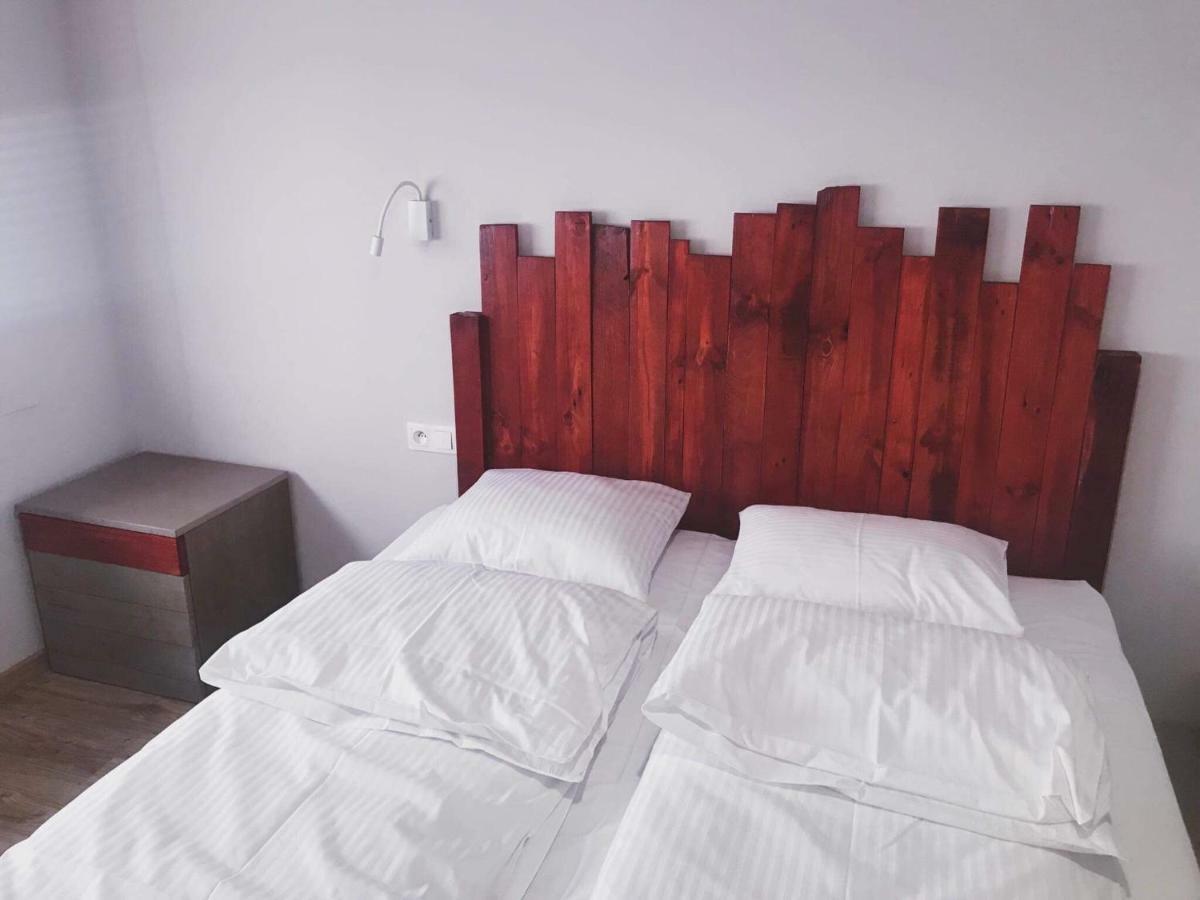 Ploski Chutor Nad Narwia Bed & Breakfast エクステリア 写真